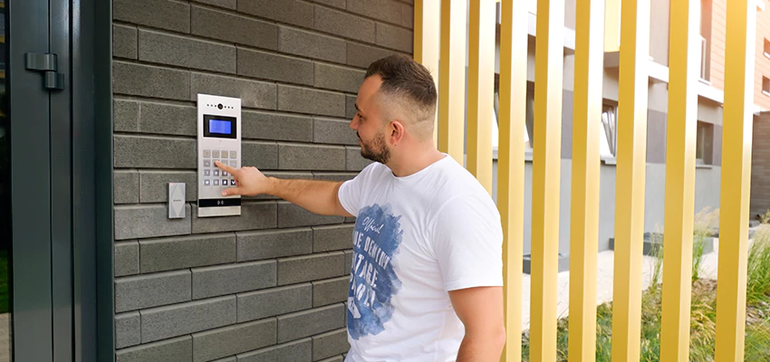 Locksmith Company For Smart Lock System Installation in Taft, California