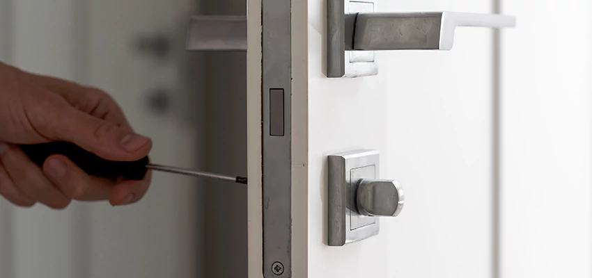 Key Programming Locksmith Open Now in Taft, California